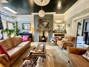 Photo 1- click for photo gallery